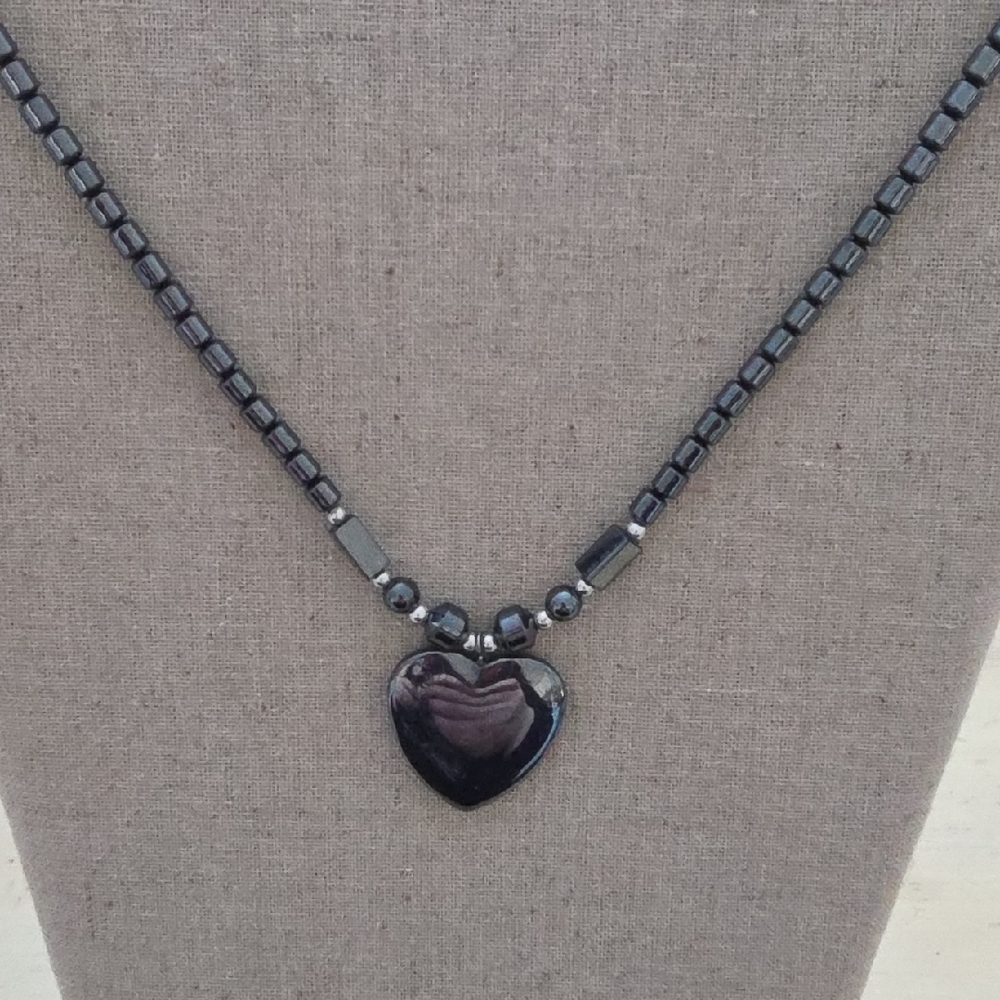 🖤Y2K 90s Black Heart Choker🖤